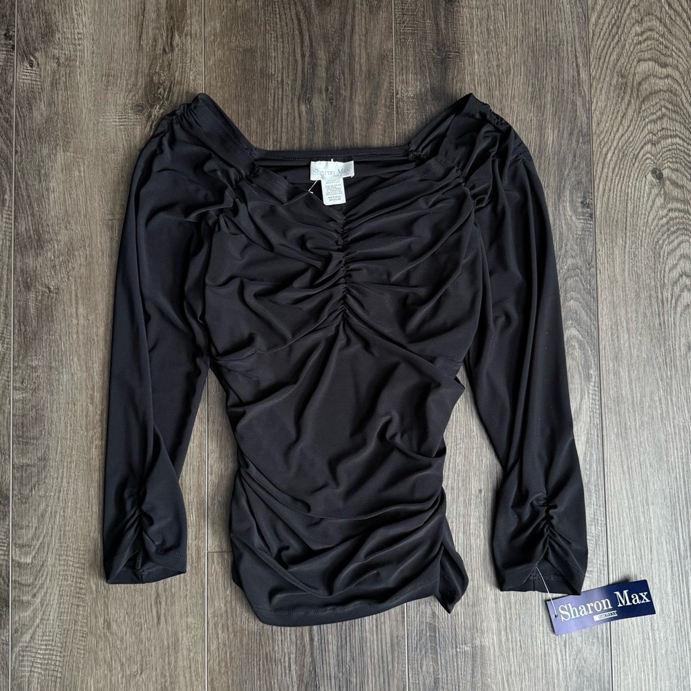 Sharon Max Long Sleeve V-Neck Ruched Top Size Medium NWT